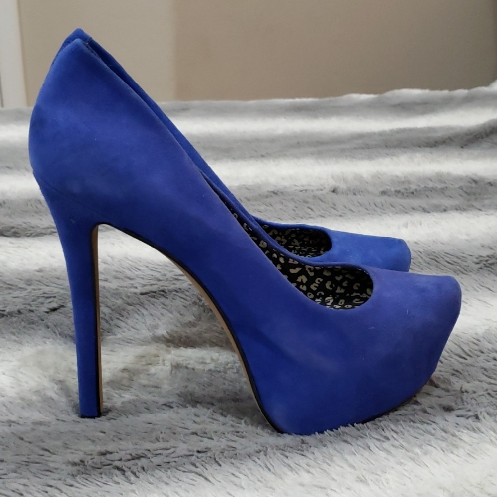 Jessica Simpson Platforms